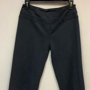 Marika tek Women’s active wear in charcoal gray, size M